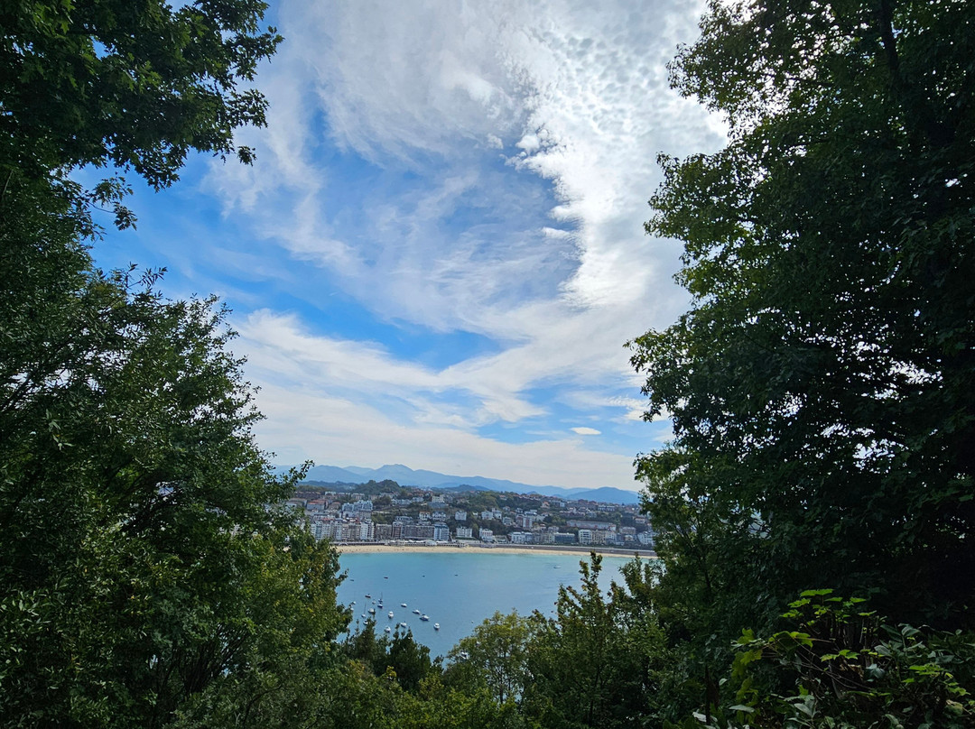 乌尔古尔山-圣塞瓦斯蒂安必去景点