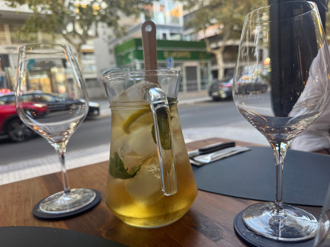 Tabaré Gastrobar