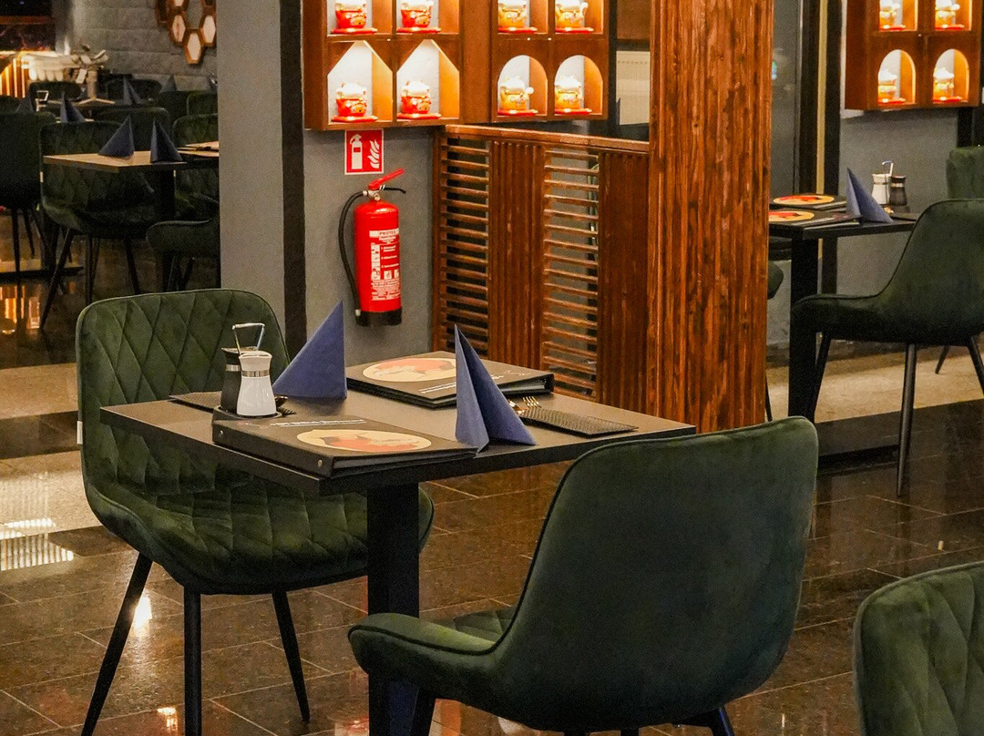 +84 Willich Restaurant