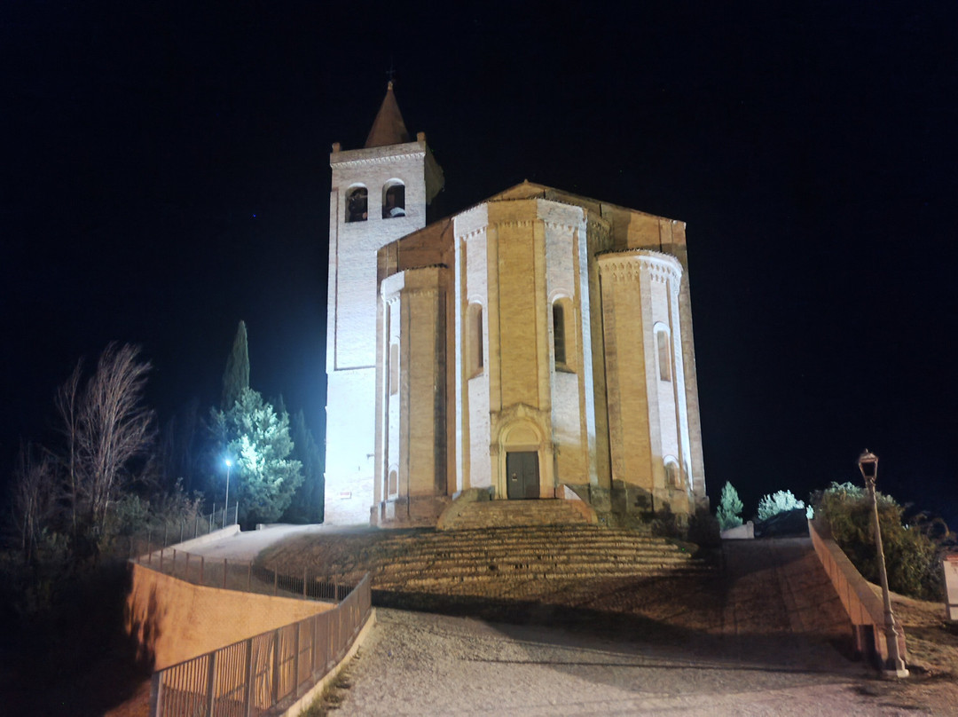 Chiesa di Santa Maria della Rocca-Offida必去景点