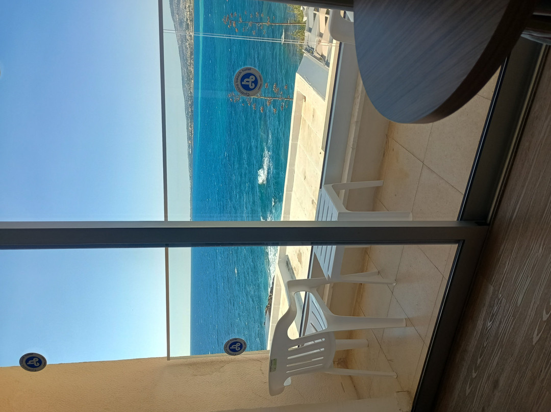 辛西安纳海滩酒店主图