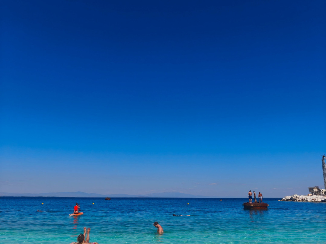 Porto Vathy Beach-Thassos Town (Limenas)必去景点