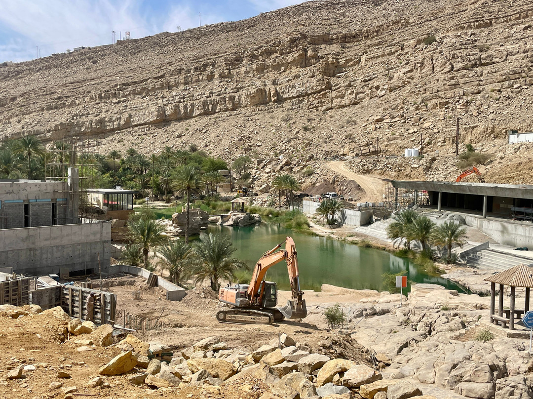 Wadi Bani Khalid-Al Kamil Wal Wafi必去景点