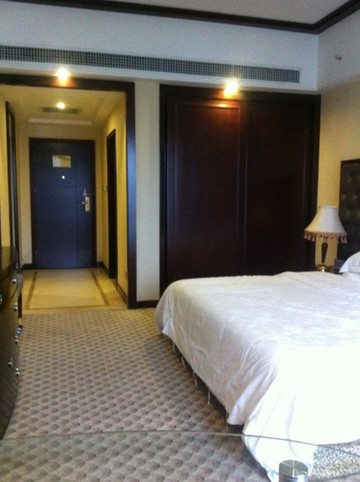 宇成国际酒店主图