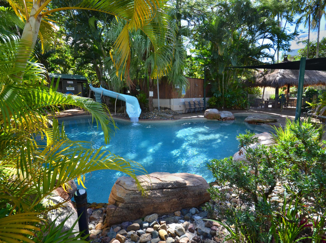 Raintrees Moffat Beach