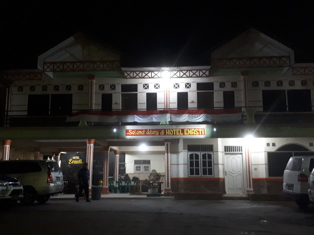 不拉士打宜酒店住宿-Enasti