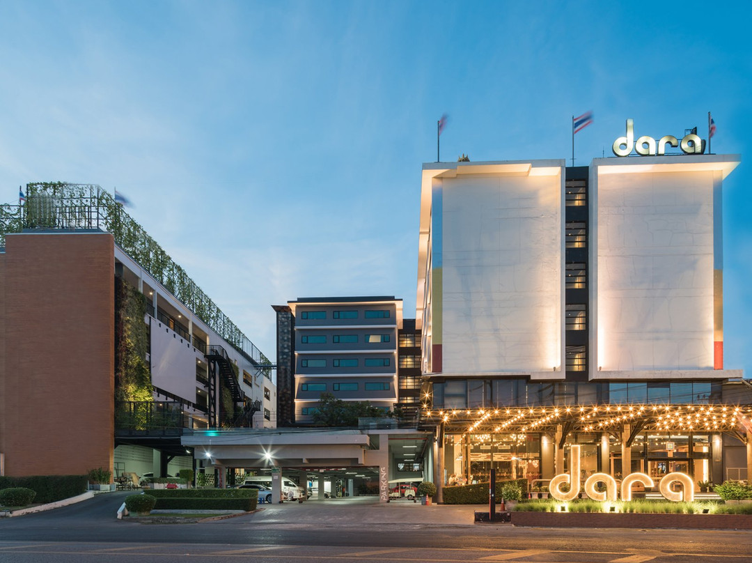 达拉酒店主图