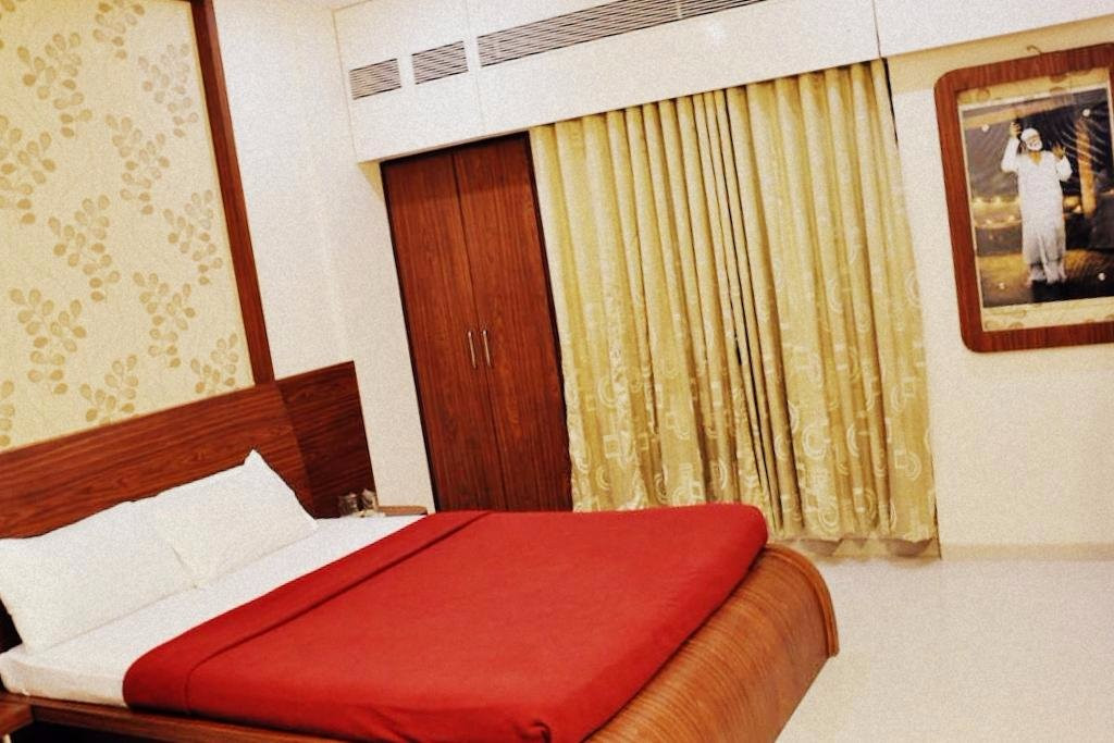 Nathu Patalachiwadi酒店住宿-Saishree Hotel