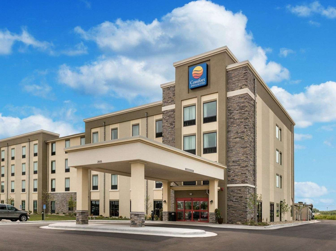 Comfort Inn & Suites West - Medical Center主图