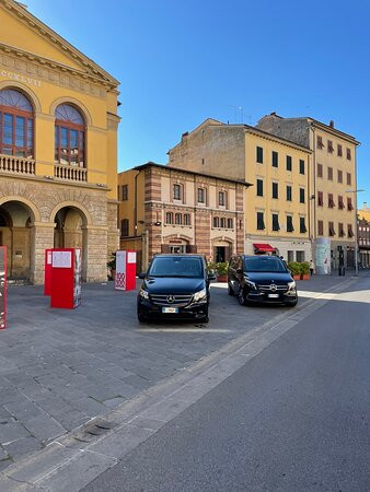 Top driver tuscany-里窝那必去景点