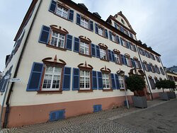 Vinzentiushaus / Aenne-Burda-Stift-奥芬堡必去景点