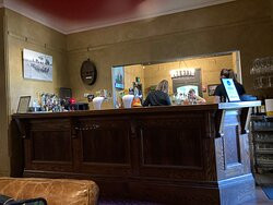 Willow Tree Inn主图