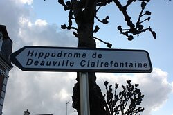Hippodrome de Clairefontaine景点图片