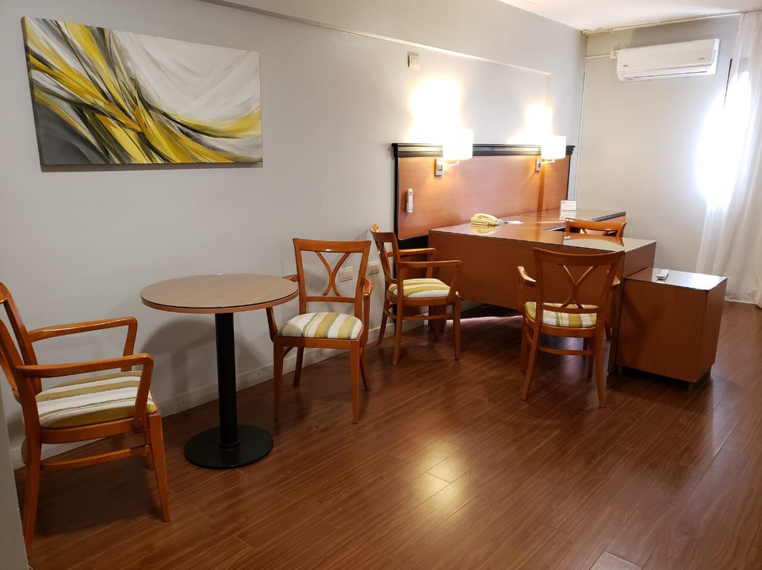 Garden Park Hotel主图