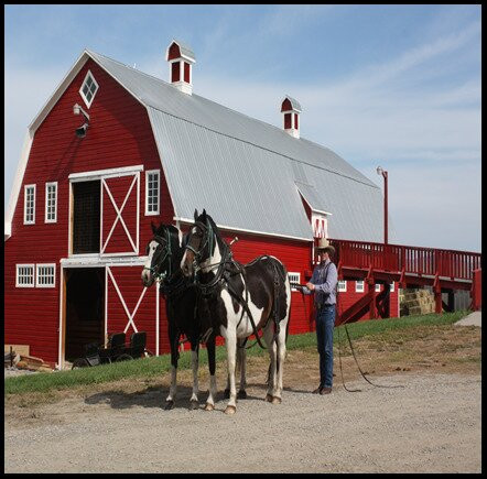 Heritage Acres Farm Museum景点图片