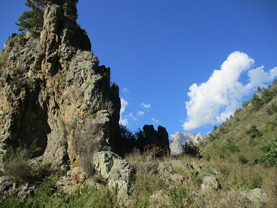 Tower Complex Vovnushki-Dzheyrakh必去景点