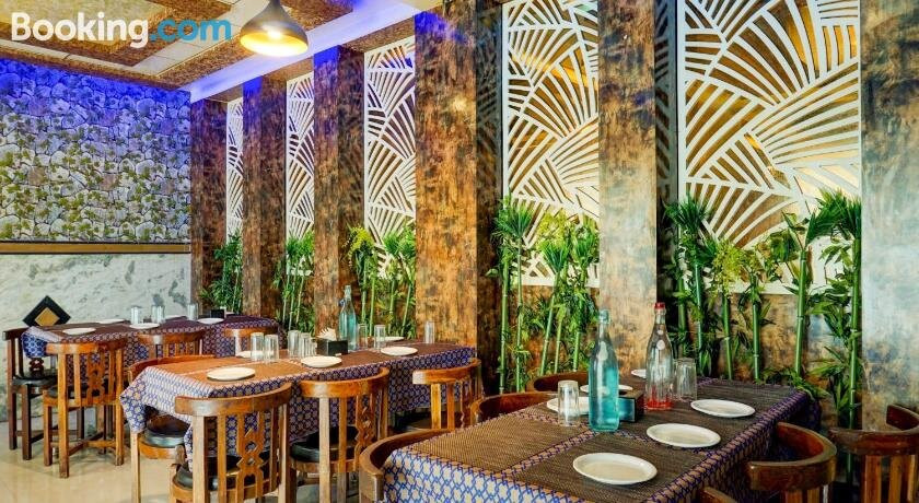 OYO 74535 Hotel Luxury Inn