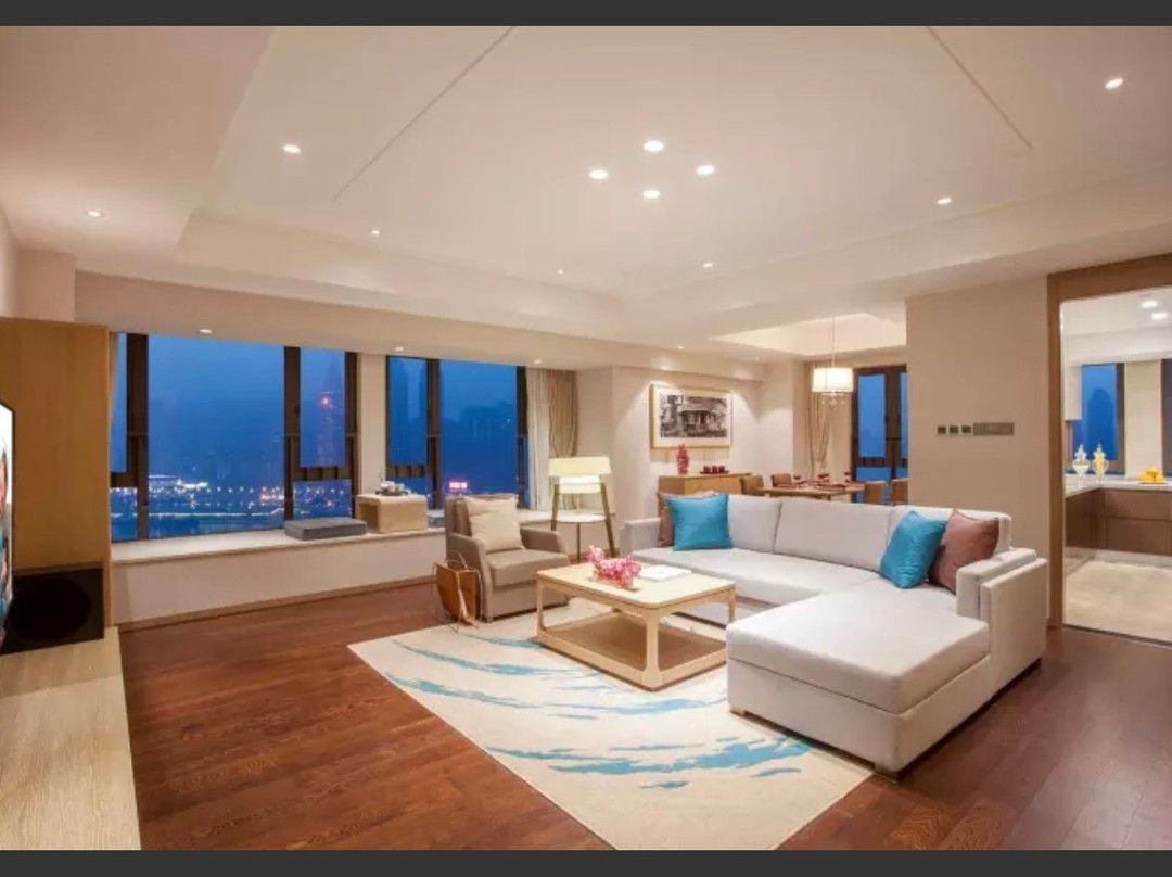 重庆盛捷长江服务公寓主图