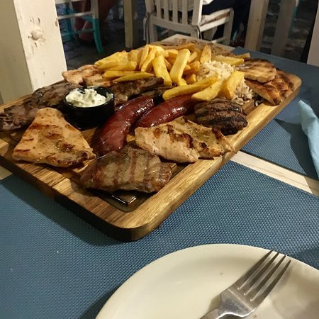 Mediterranean Beach Resort主图