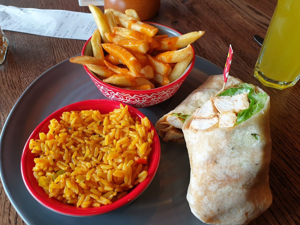 Nando's Rushden Lakes