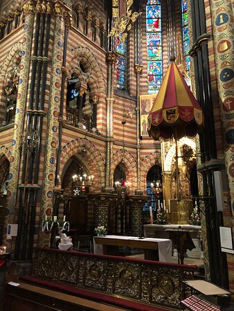 Basiliek Onze Lieve Vrouw van het Heilig Hart景点图片