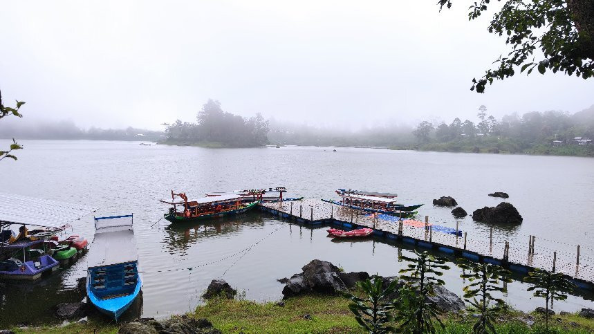 Patenggang Lake景点图片