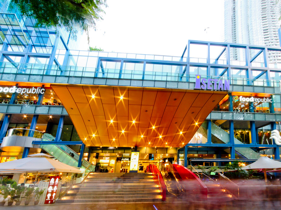 Wisma Atria Shopping Centre-新加坡必去景点