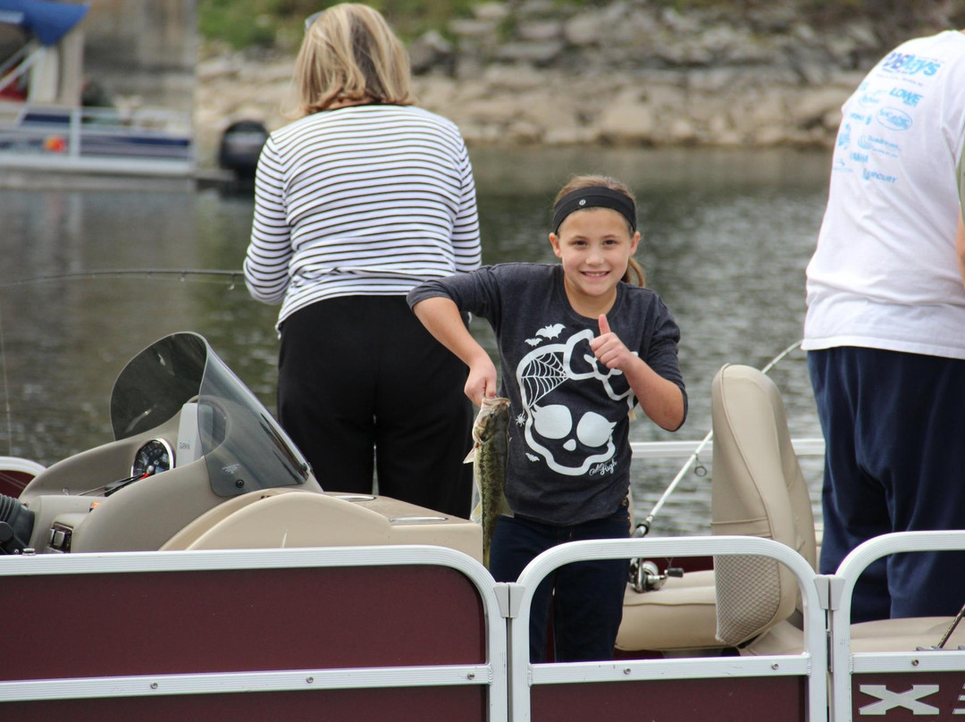 Branson Fishing Guide Service-布兰森必去景点