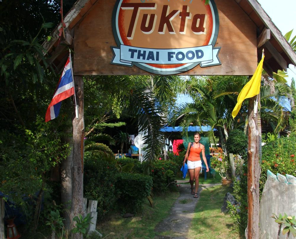 Tukta Thai Food