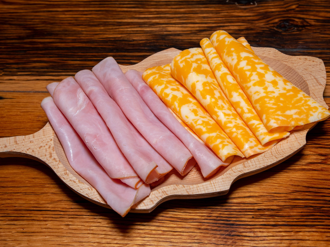 Overholt's Farm Market-Hurricane Mills必去景点