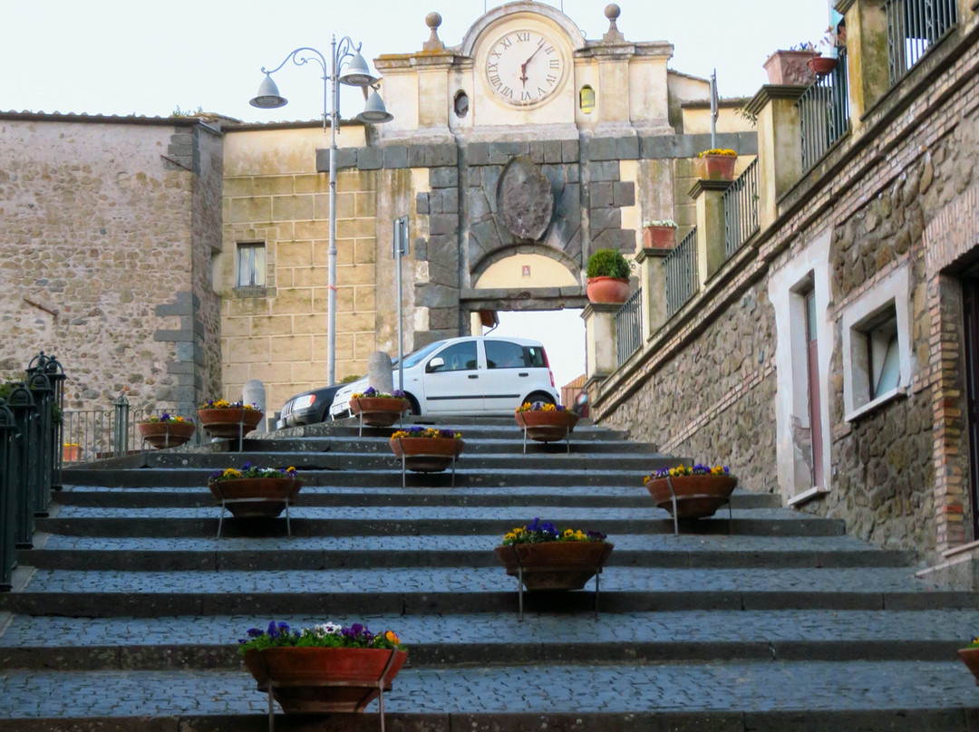 Porta Maggiore o di Castello-Anguillara Sabazia必去景点