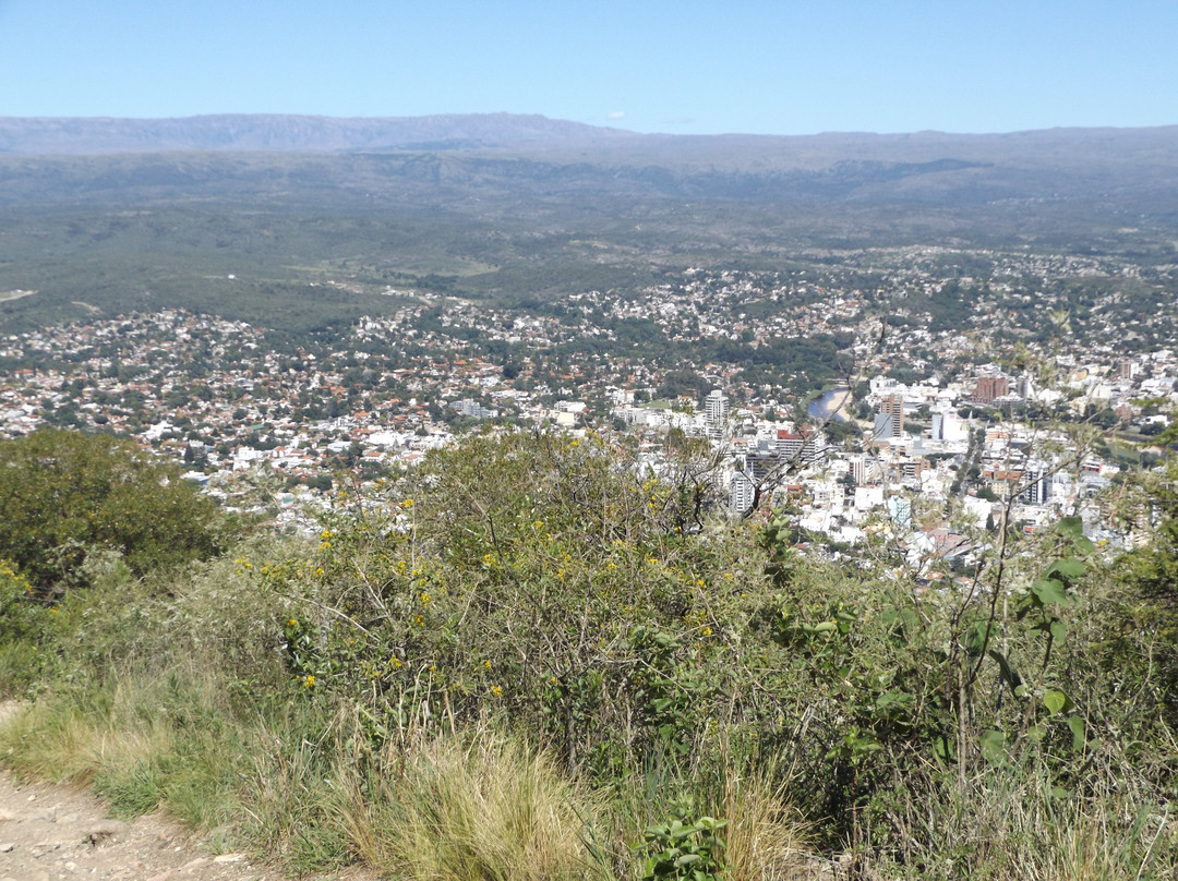El Cerro de la Cruz-Villa Carlos Paz必去景点