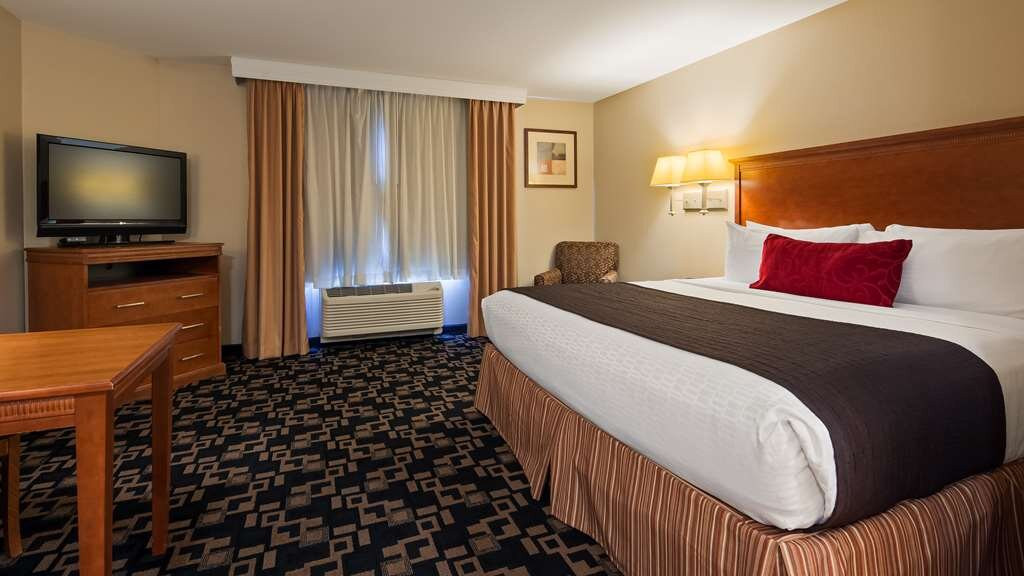 Best Western Plus Wausau-Rothschild Hotel主图