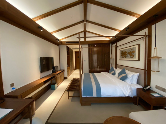 青城山尊酒店主图