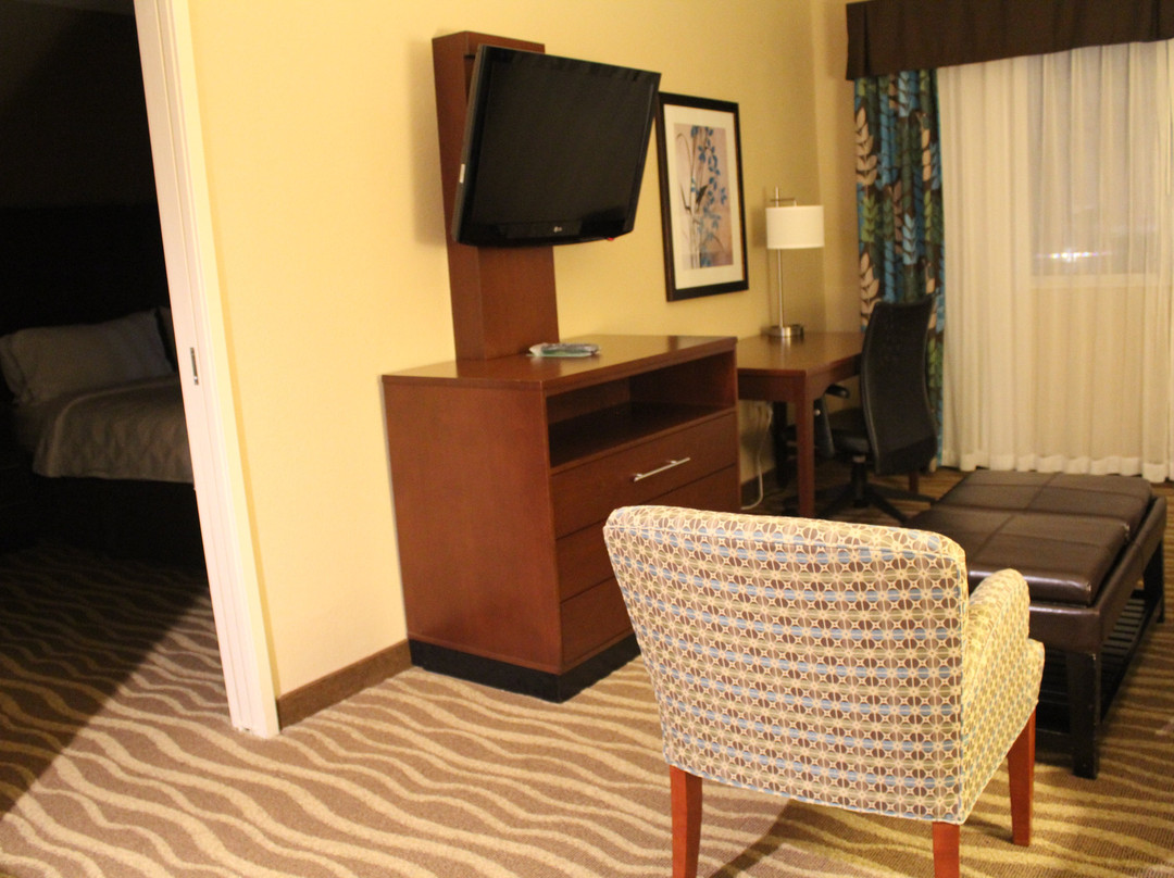 Holiday Inn & Suites Overland Park-West by IHG主图