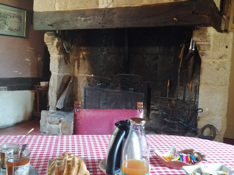 Saint-Aubin-de-Bonneval旅游攻略图片