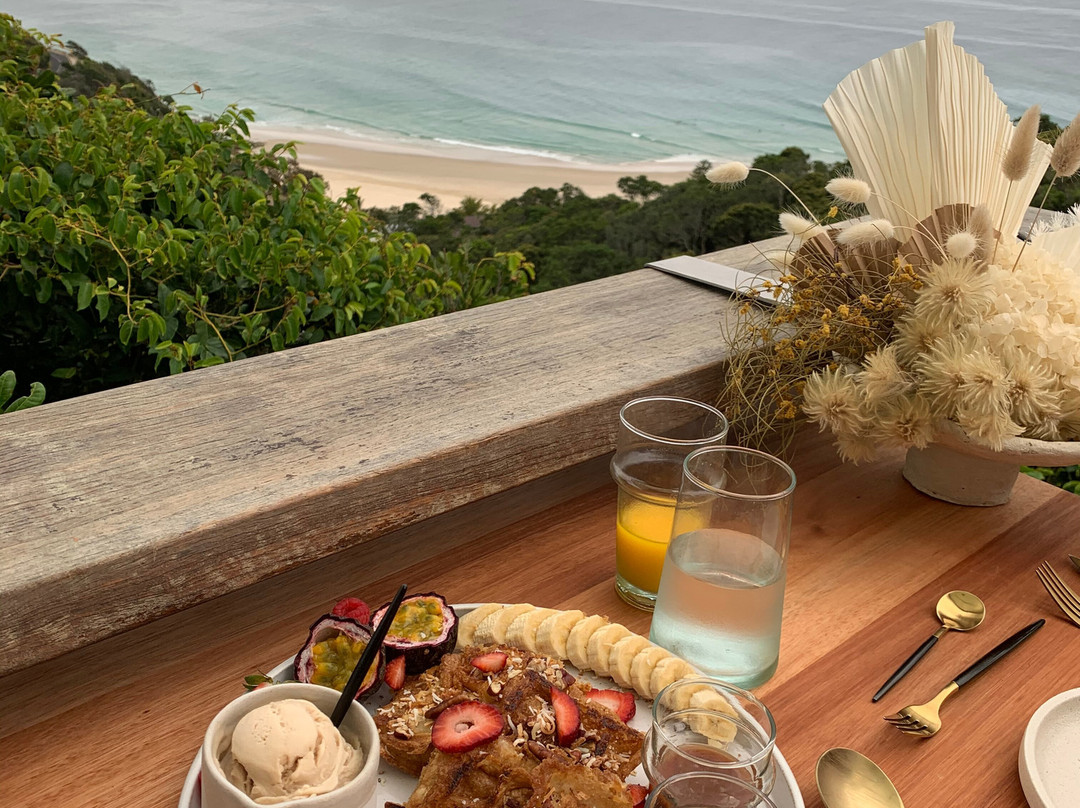 Toast the Sun-拜伦湾必去景点