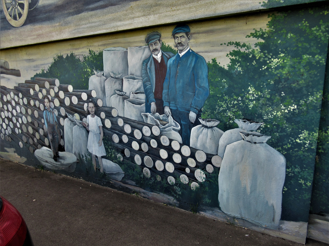 Fresque "Le bois"景点图片