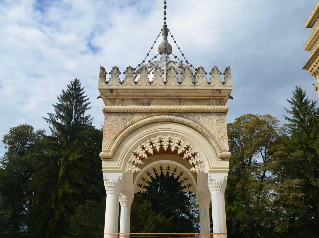 Curtea de Arges Cathedral景点图片
