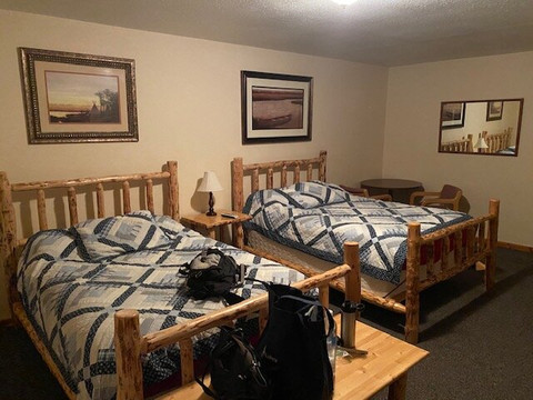 The Bear Bottom Inn主图