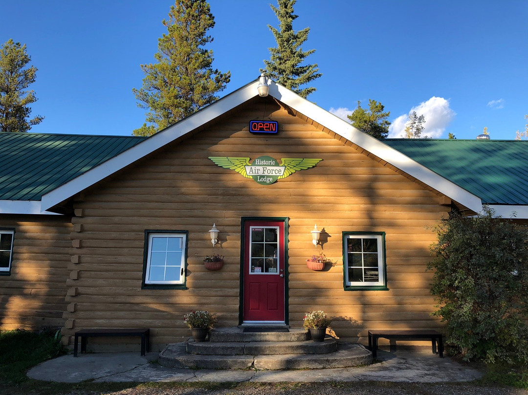 Air Force Lodge主图