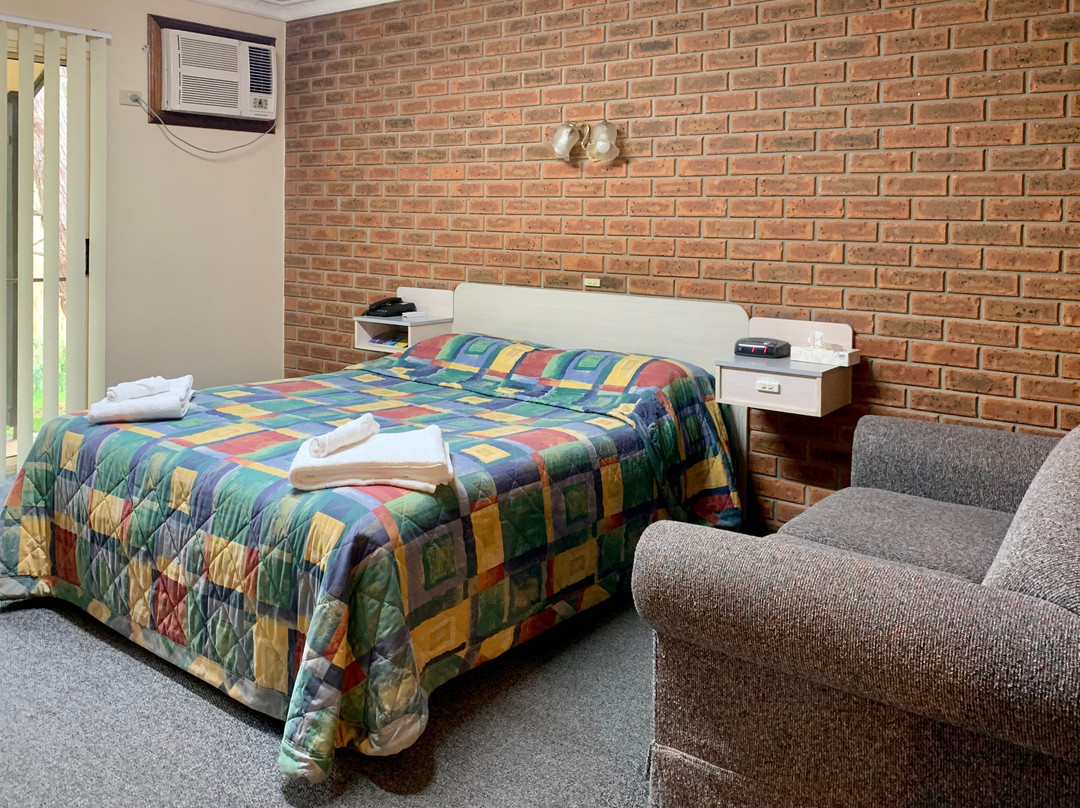 巴拉汽车酒店主图