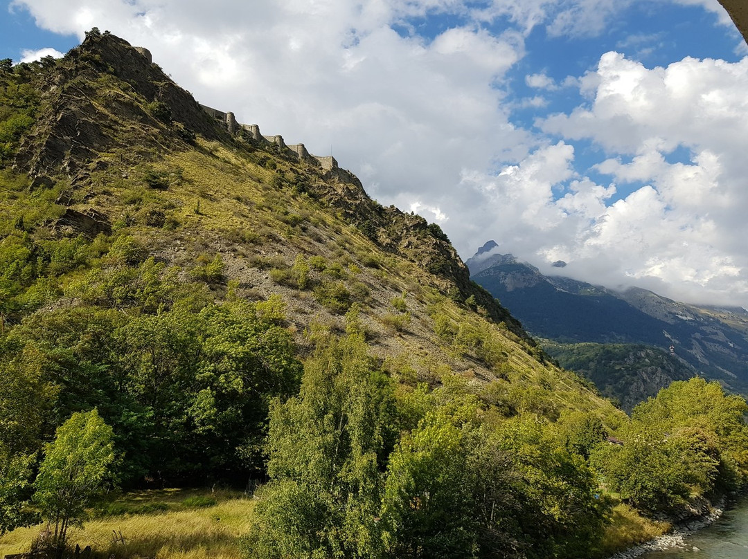 Hotel Le Commerce主图