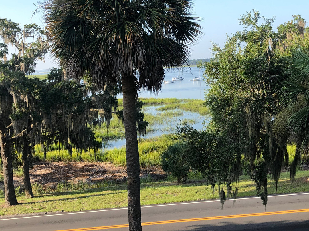 Cuthbert House主图