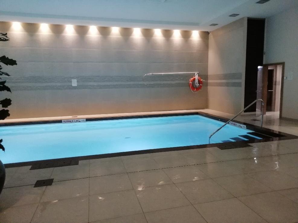 假日度假酒店-泳池