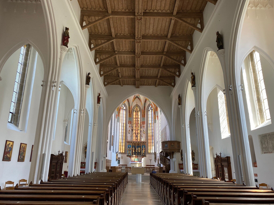 St.- Salvator-Kirche-讷德林根必去景点