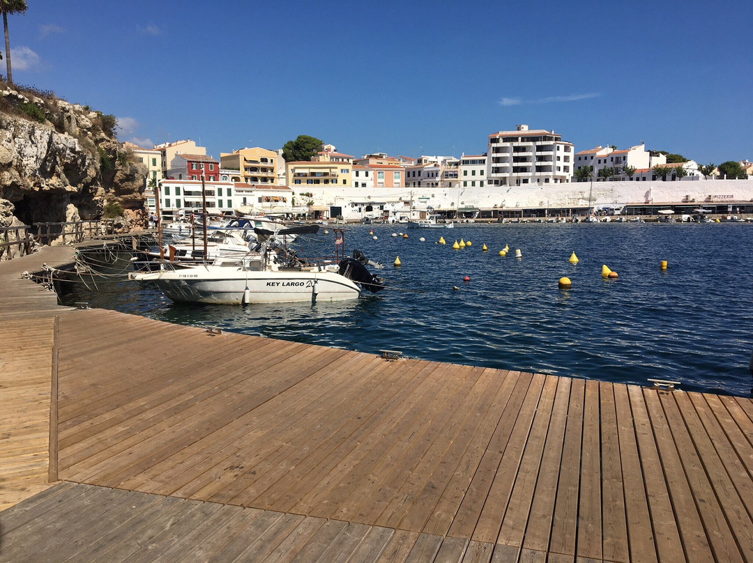 Cala Fonts-Es Castell必去景点