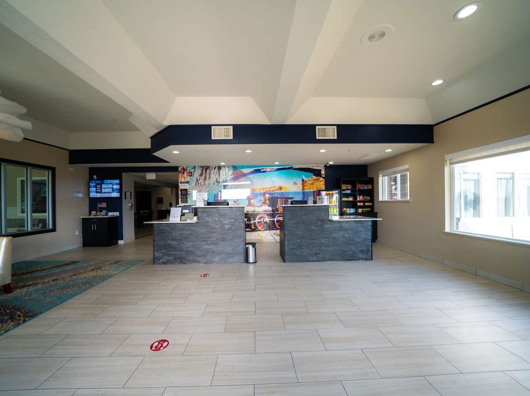 Best Western Brigham City Inn & Suites主图