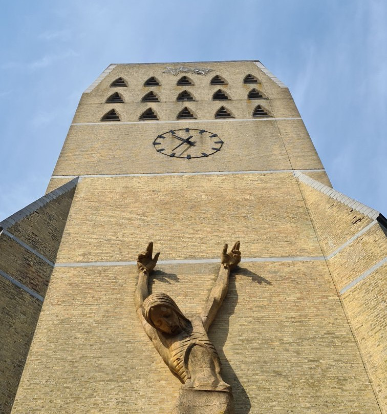 Sint-Niklaaskerk Oostduinkerke-科克赛德必去景点