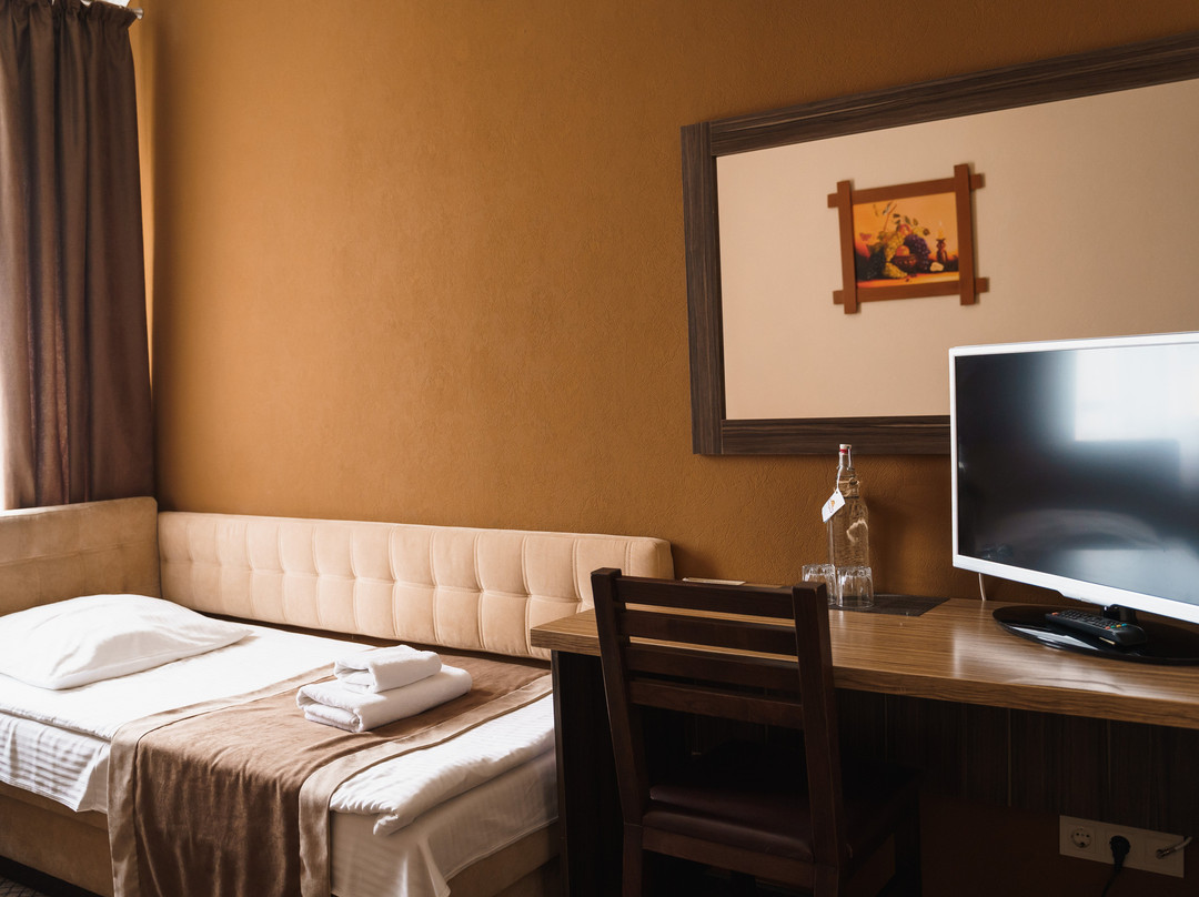 Hotel Complex Globus主图
